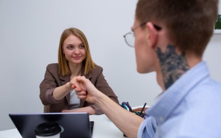 Mengatasi Trauma Finansial: Langkah Awal Menuju Investasi