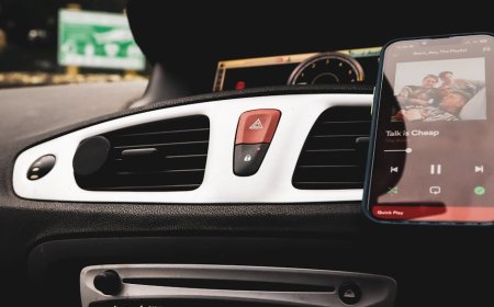 5 Aplikasi Gratis Wajib untuk Traveling Tanpa Ribet