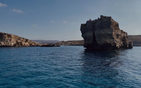 Menyelami Keajaiban Wisata Geologi: Liburan Seru Melihat Jejak Bumi Purba