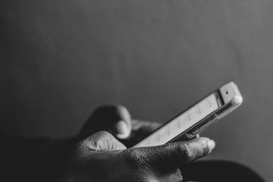 5 Langkah Remaja Atasi Kesedihan Akibat Scroll HP