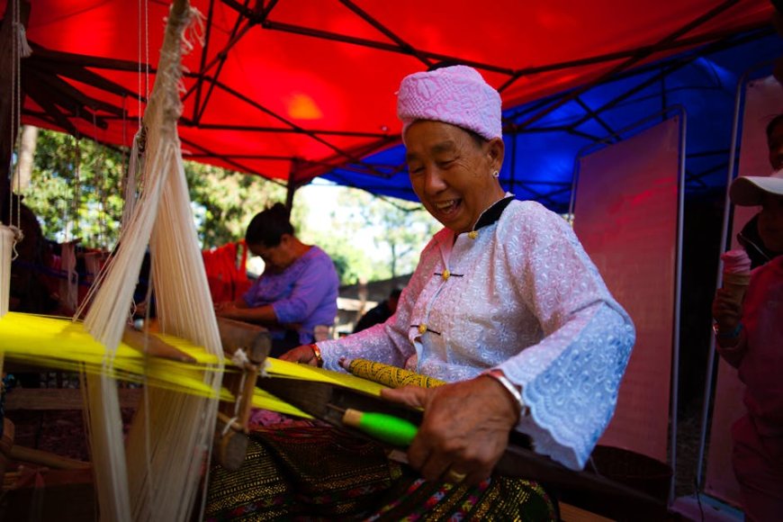 Menjelajah Desa Adat: Pengalaman Autentik di Baduy, Toraja, dan Wae Rebo