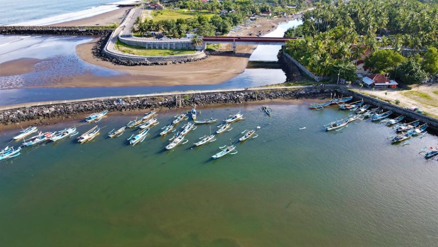 Menjelajahi Pulau Jawa dengan Kereta: Rute Romantis dan Hemat yang Wajib Dicoba