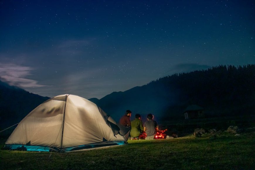 Mengenal Lebih Dekat Keindahan Camping Api Unggun Mini yang Membawa Kenangan Tak Terlupakan