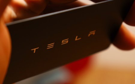 Jebakan Regulasi: Bagaimana Aturan Hukum AS Menyulitkan Korban Kecelakaan Mobil Otonom