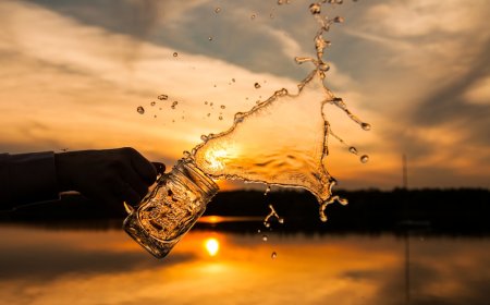 Air Panas vs Air Dingin untuk Wajah: Mana yang Sebenarnya Paling Bermanfaat Menurut Sains?