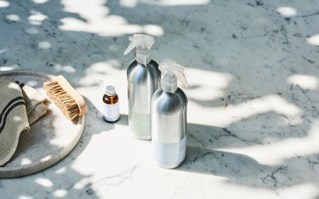 Stop Cuci Muka Pakai Air Hangat! Ini Fakta Sebenarnya dari Ahli Dermatologi