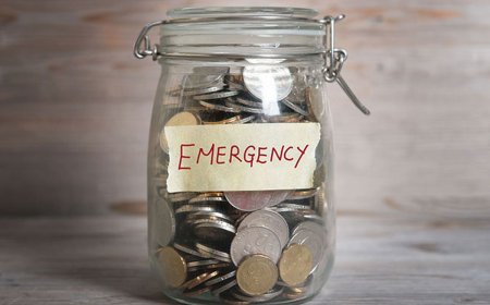 Dana Darurat vs Asuransi: Mana yang Harus Didahulukan?