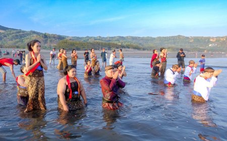 Terungkap! Rahasia Petualangan Road Trip Pantai Selatan Jawa: Dari Mitos Nyi Roro Kidul hingga Hidden Gems Paling Eksotis!