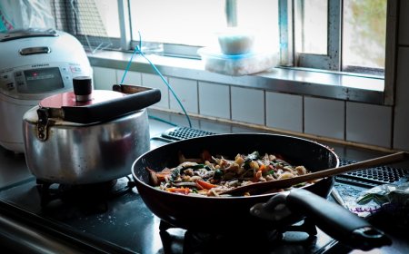 7 Cara Realistis Mewujudkan Resolusi Sehat 2025: Olahraga & Pola Makan Seimbang Tanpa Drama