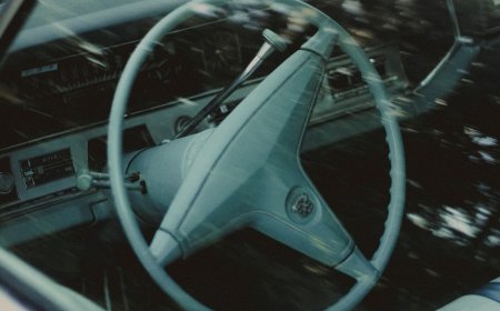 7 Gadget Mobil 2025 yang Akan Mengubah Total Cara Kamu Berkendara