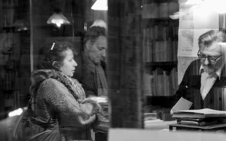 Silent Book Club: Jawaban Buat Kamu yang Cinta Buku tapi Benci Small Talk