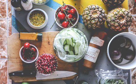 Detoks 2025: Jus Hijau Tak Cukup! Bongkar Tuntas Mitos & Fakta Medis di Balik Tren Detoksifikasi Tubuh