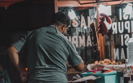 Beyond Gudeg: Panduan Wisata Kuliner Yogyakarta 2025 yang Belum Pernah Anda Coba