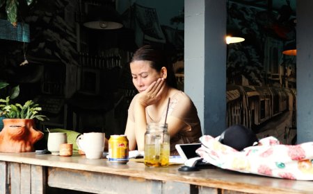 5 Kota Surga Digital Nomad Indonesia 2025: Dari Bali hingga Bandung, Temukan Tempat Kerjamu!