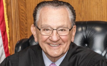 Mengenang Jasa dan Dedikasi Frank Caprio  dalam Sistem Peradilan!