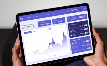 Cathie Wood dan Ark Invest Borong Saham Kripto $37 Juta Saat Pasar Merah