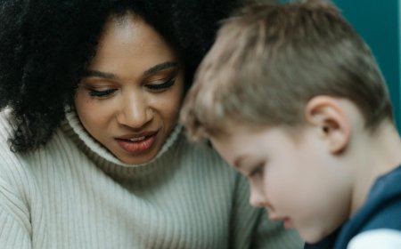 6 Kalimat Ajaib yang Bisa Membantu Anak Percaya Diri Lagi