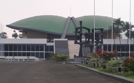 Bagaimana Hak Angket Bisa Mengguncang Kekuasaan Eksekutif?