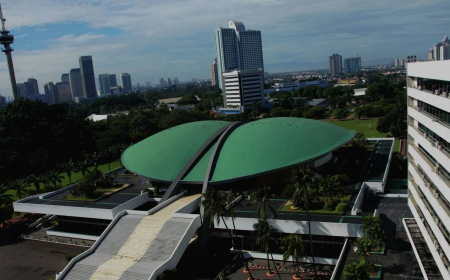 Inilah Mengapa DPR Tetap Bertahan Meski Disorot Publik
