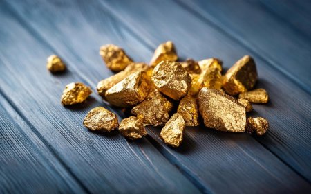 Mengapa Emas Jadi Pilihan Utama Saat Krisis?