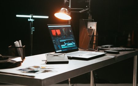 AI Mengguncang Dunia Desain Grafis, Inikah Akhir dari Era Ilustrator Manusia?