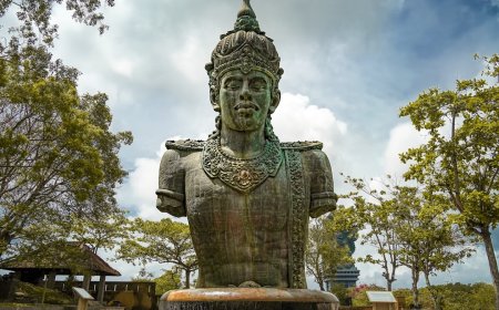 Kisah Intrik Politik, Kekuasaan dan Pengkhianatan di Istana Raja Nusantara