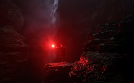 7 Surga Perut Bumi Panduan Lengkap Menjelajahi Goa Eksotis Indonesia yang Bikin Lupa Pulang