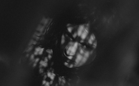 Misteri Abadi Noni Belanda Menguak Jejak Tragis Hantu Paling Ikonik dari Era Kolonial Indonesia