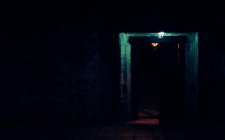 Bangunan Berhantu di Edinburgh Menguji Nyali Para Pengunjung