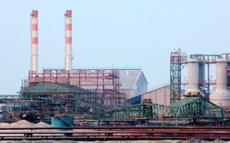 Antam Bangun Pabrik Emas Raksasa di Gresik Mengubah Lanskap Investasi Logam Mulia