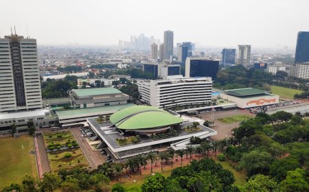 Anggaran Negara Lebih Hemat Tunjangan DPR Dipangkas Moratorium Kunjungan Luar Negeri