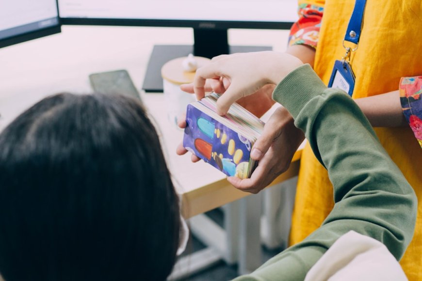 Rabun Jauh pada Anak Melonjak Akibat Gadget, Ini Penjelasannya!