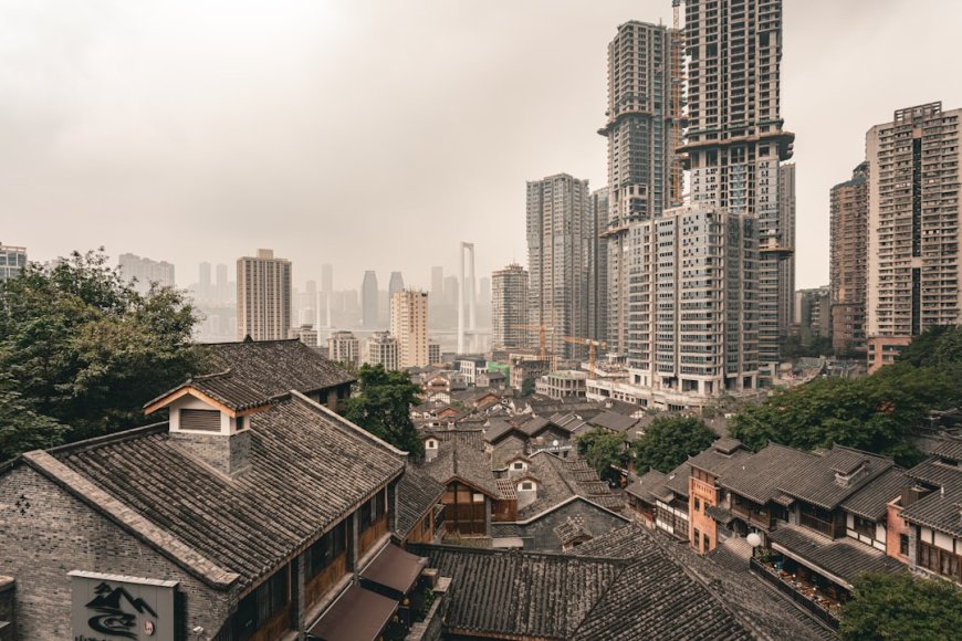 Ketegangan Geopolitik: Bahaya Tersembunyi Bagi Pertumbuhan Ekonomi Indonesia 2030