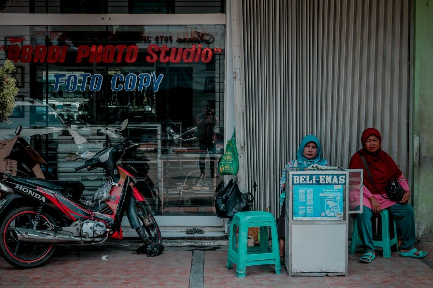 Daya Beli Kelas Menengah Anjlok, Apa Penyebab Sebenarnya?