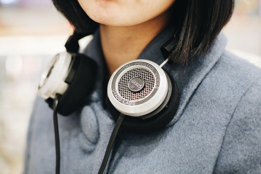 Review Nothing Headphone 1: Desain Transparan Pencuri Perhatian dengan ANC Andal dan Tombol Fisik yang Presisi