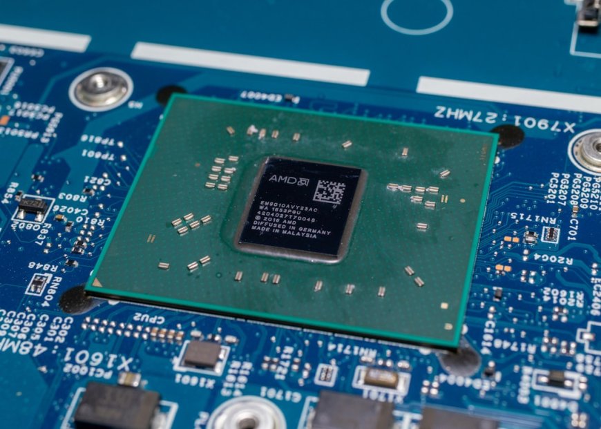 Snapdragon 8 Elite Terungkap: Inikah Chipset Monster yang Akan Mendefinisikan Ulang Flagship 2025?