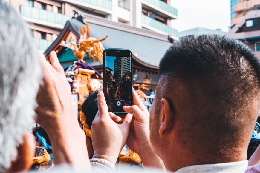 Belanja Gadget Makin Personal di 2025? Ini 5 Cara AI Mengubah Pilihanmu!
