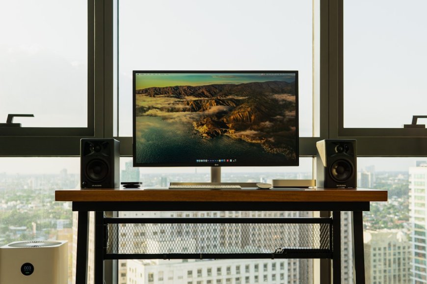 Monitor PC Terbaik 2025: Jangan Beli Sebelum Baca Panduan Lengkap Ini!
