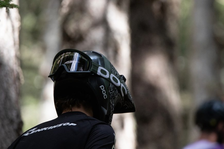 Teknologi Helm Pintar Garis Depan Melindungi Otak Atlet Olahraga