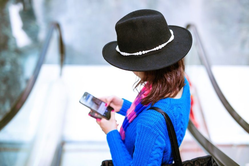 Wifi Portable, SIM Card, atau Paket Roaming? 3 Pilihan Koneksi Internet yang Wajib Dipertimbangkan