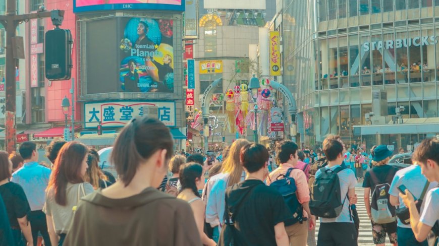 Jepang Batasi Penggunaan HP Dua Jam Sehari Siapkah Kamu?