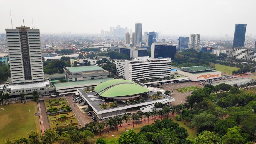 Anggaran Negara Lebih Hemat Tunjangan DPR Dipangkas Moratorium Kunjungan Luar Negeri