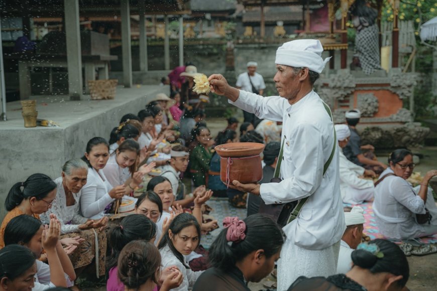 Liburanmu Bukan Cuma Healing Ternyata Bisa Bikin UMKM Lokal Naik Kelas