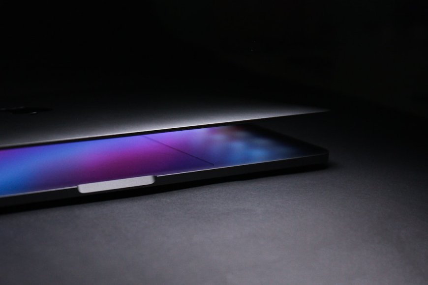 Duel HP Flagship 2025 Samsung S25 Ultra iPhone 17 Pro Max Pixel 9 Pro