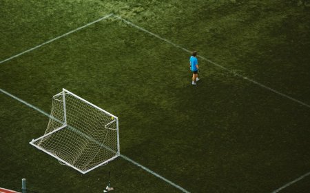 Gabriel Batistuta Sang Predator yang Mengubah Wajah Sepak Bola Italia Selamanya