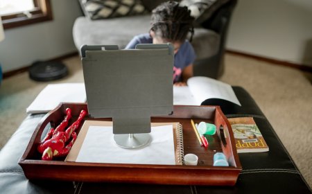 Kerja Remote Freelance atau Karyawan? Pilih Mana!