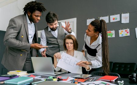 Tanda-tanda Quarter Life Crisis yang Perlu Anda Waspadai di Dunia Profesional