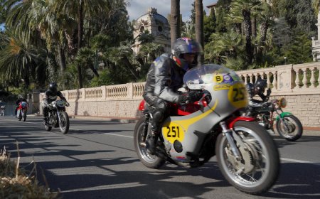 5 Rivalitas Valentino Rossi Paling Ikonik yang Mengubah Sejarah MotoGP