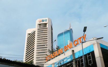 Pemerintah dan BI Patungan Selamatkan Ekonomi Inilah Dampaknya Buat Kamu