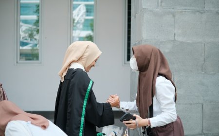 Investasi Aman Bukan Cuma Soal Cuan Stabilitas Politik Jawabannya